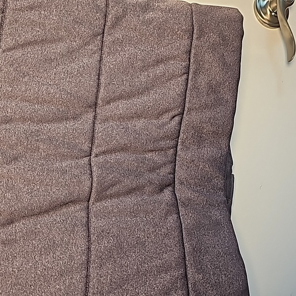 North Face Heather XL purple puffer vest - Picture 11 of 12